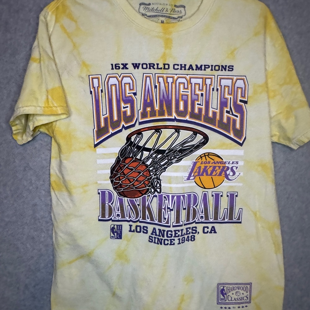 Mitchell & Ness LA‎ Lakers 16x Champion Swish Tie-Dye T-Shirt Men’s Sz Medium